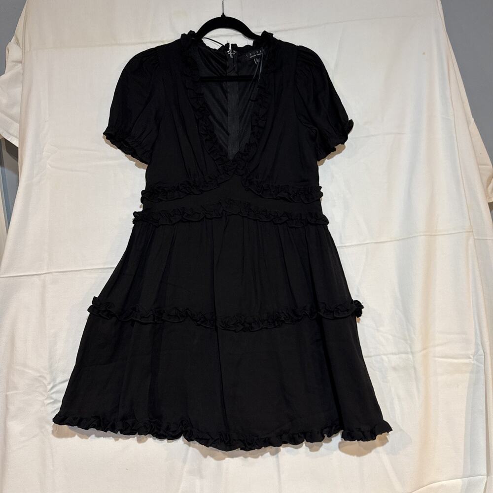 Trixxi Women's Size Large Black Short Sleeve V Neck Ruffle Tiered Dress